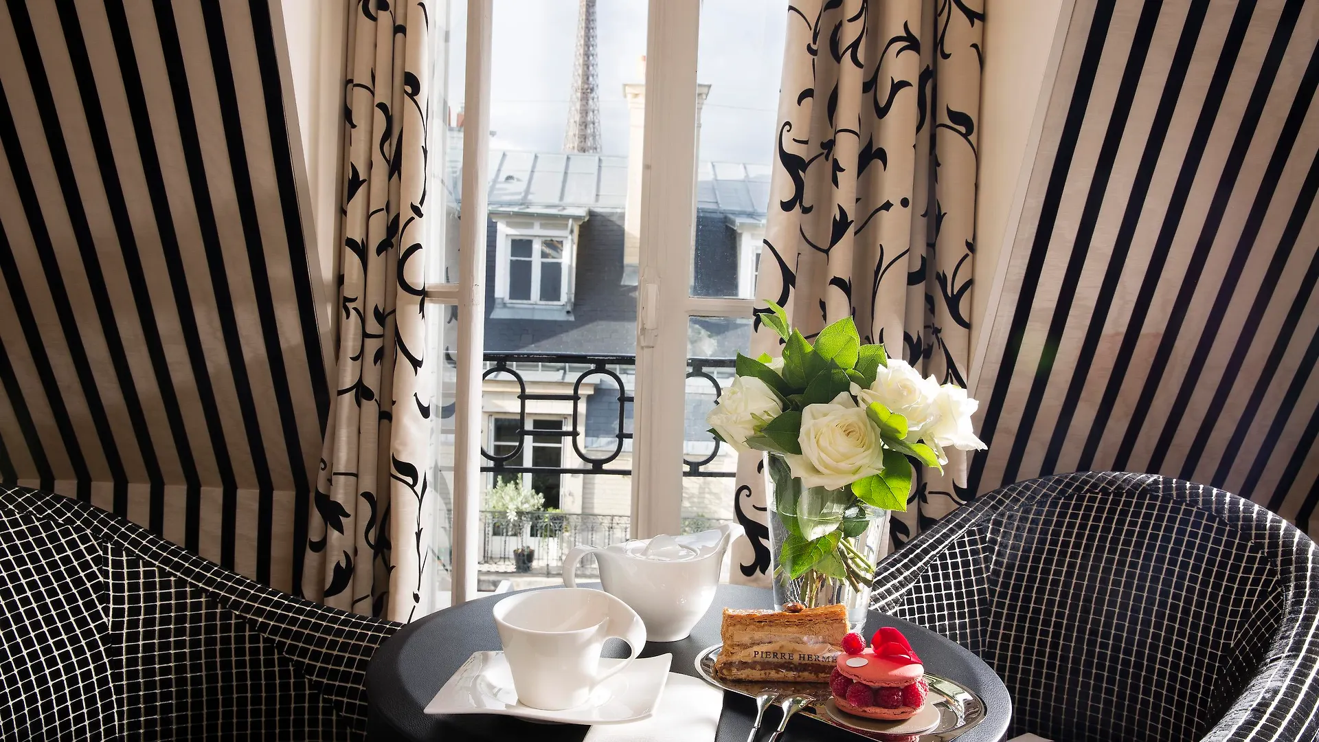 Hotel Ares Eiffel Paris