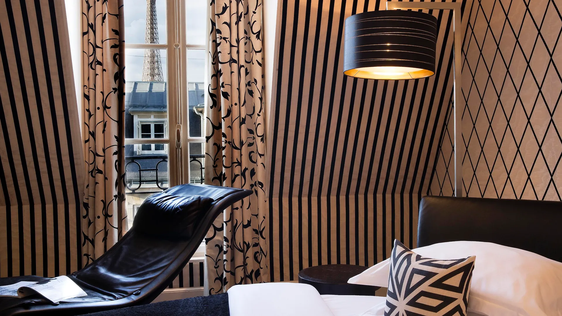 Hotel Ares Eiffel Paris