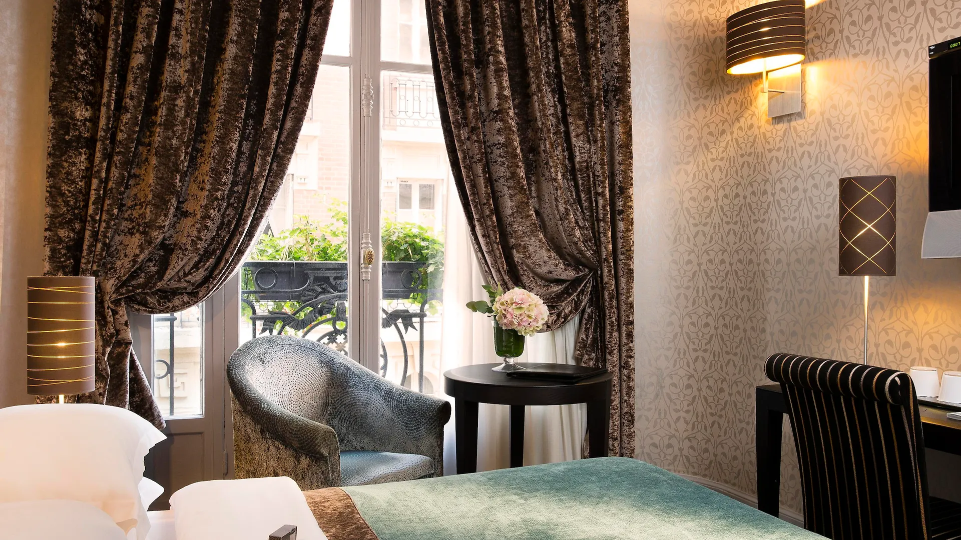 Hotel Ares Eiffel Paris